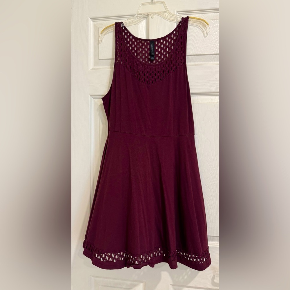 Aeropostale Burgundy Lace Dress size XL
EUC